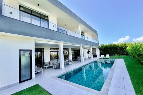 Solar Powered 5-Bedroom Villa in Cap Cana With Pool & Jacuzzi