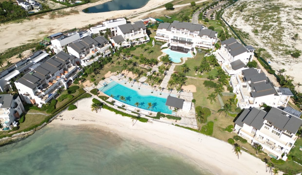 3720_cap_cana_condo_07