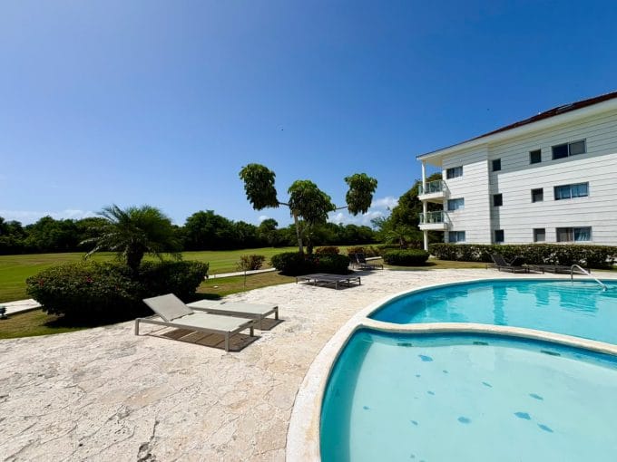 Fully furnished 2-bedroom golf course condo at Punta Blanca Punta Cana