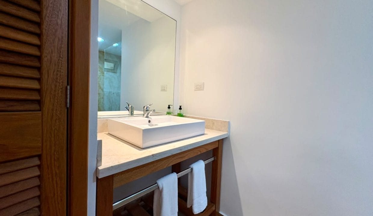 3831_punta_cana_condo_017