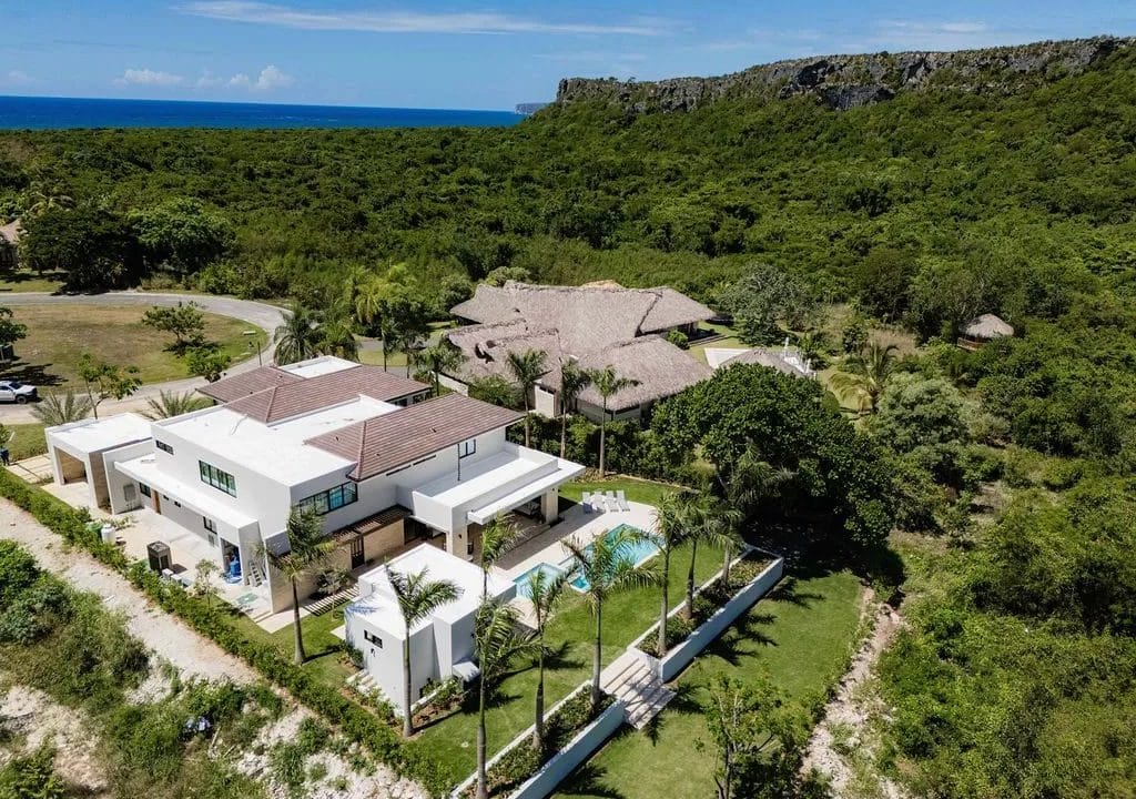 3816_cap_cana_villa_02