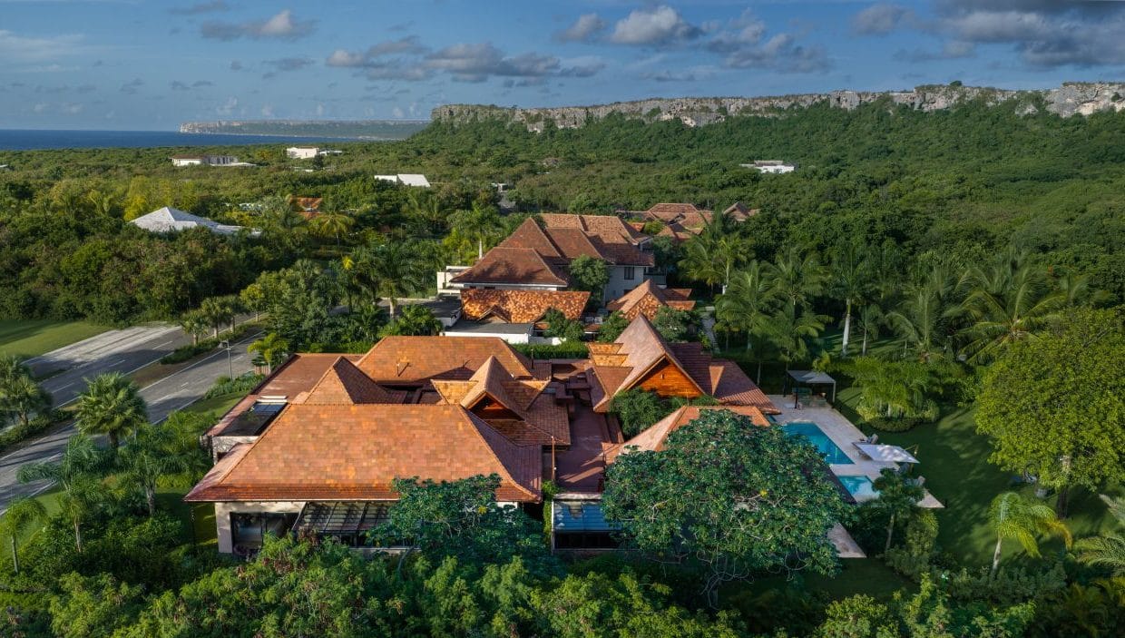 3851_cap_cana_villa_1